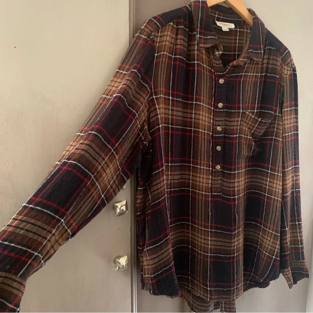 beachlunchlounge Black and Brown Casual Button Down Shirt - Picture 4 of 8